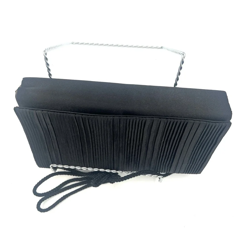 La Regale Black Ribbed Satin Polyester Evening‎ Purse